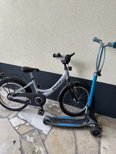 Fahrrad und roller - und,